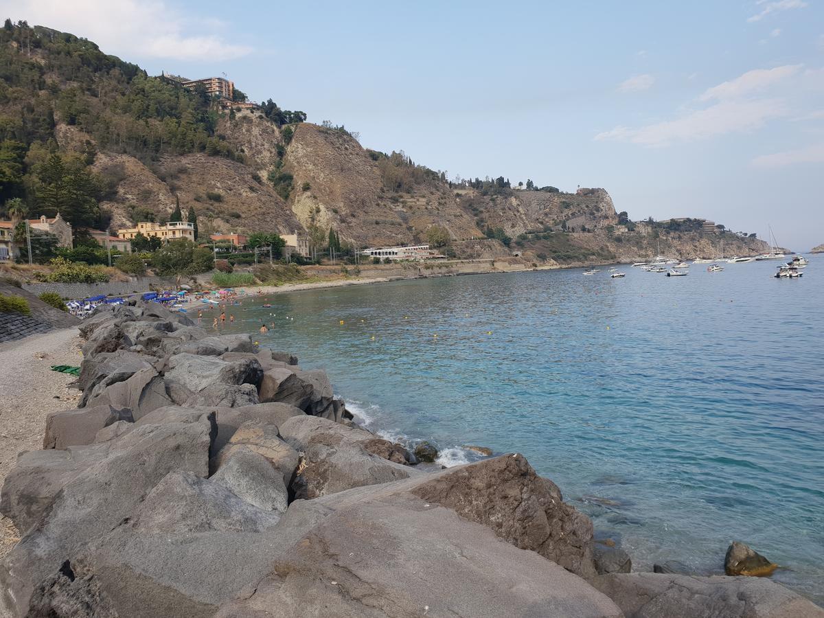 Th Luxury Rooms & Apartment Giardini-Naxos Exterior foto